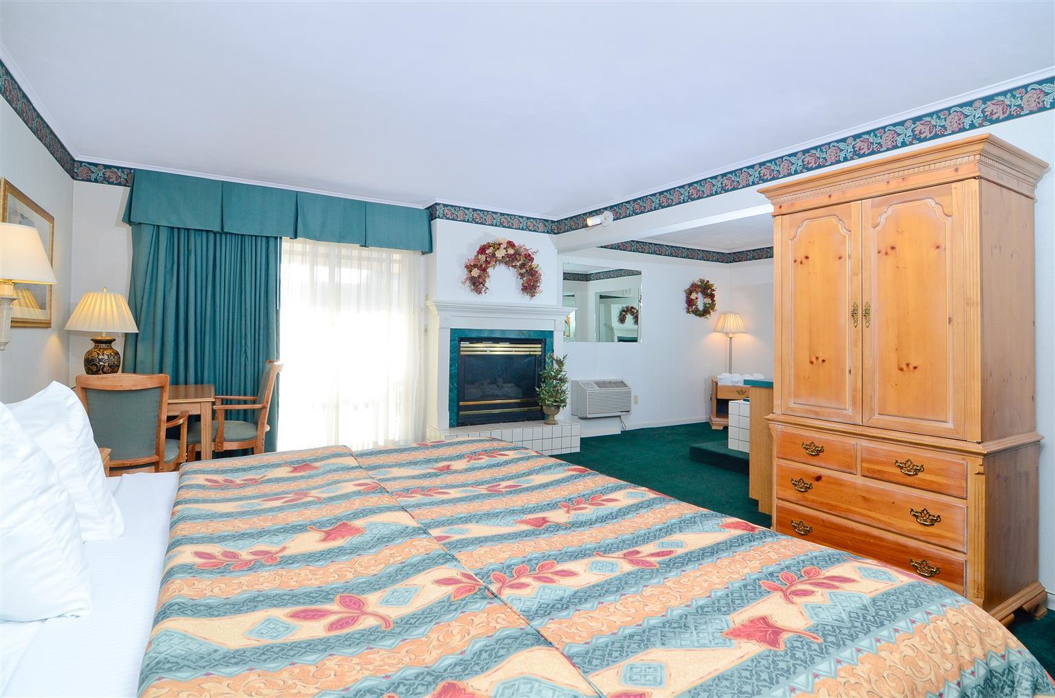 Magnuson Grand Pioneer Inn&Suites Escanaba Zimmer foto